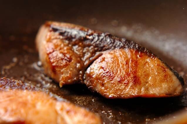 ブリのバターしょうゆ焼きの作り方の手順2