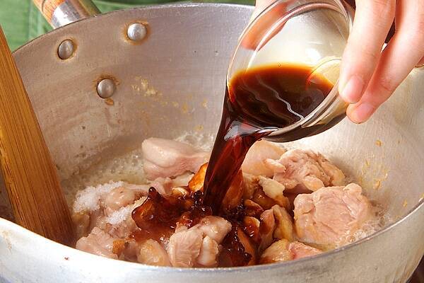 家庭料理の定番！筑前煮の作り方の手順8