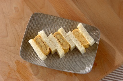 だし巻き卵サンド
