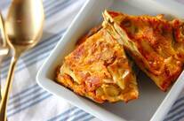 ゴボウとジャガイモのトマトオムレツ