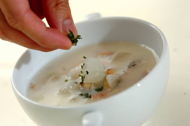 旨味たっぷりシーフードスープの作り方の手順4