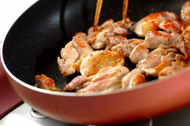 鶏肉のバター照り焼き丼の作り方の手順2