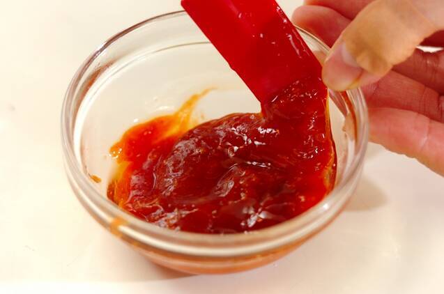 厚揚げコチュジャンソース焼きの作り方の手順1