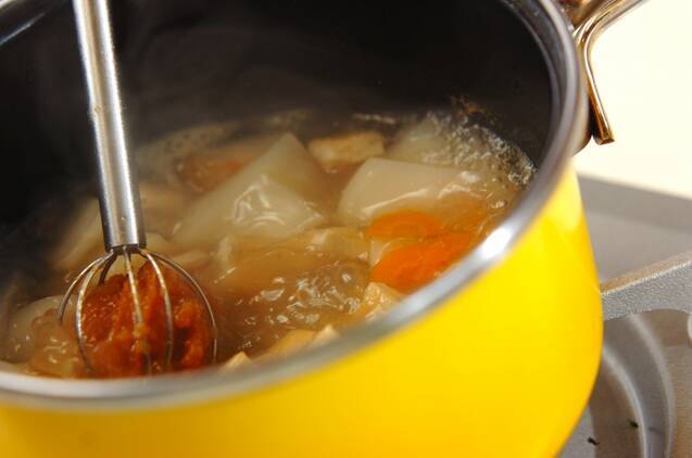 小カブのみそ汁の作り方の手順6