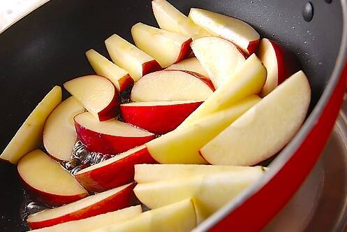 簡単アップルパイの作り方の手順1