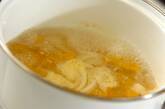 天かす入りカボチャのみそ汁の作り方3