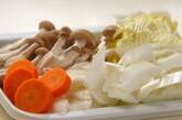 白菜のクリームシチューの下準備2