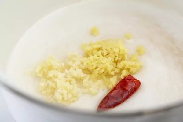 おうちで本格！スパイス3つで作るチキンカレーの作り方2