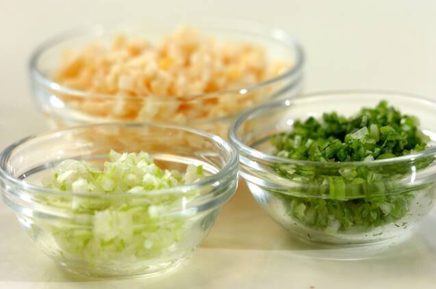 豚肉とタケノコのオイスターチャーハンの作り方の手順2