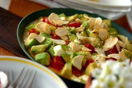 アボカドオープンオムレツ