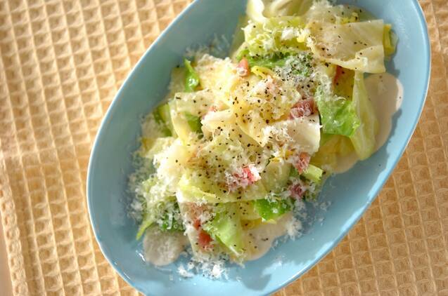 キャベツとベーコンのパルミジャーノ炒め