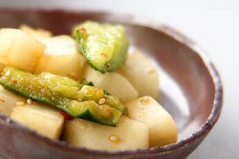 ピリ辛たたきキュウリ