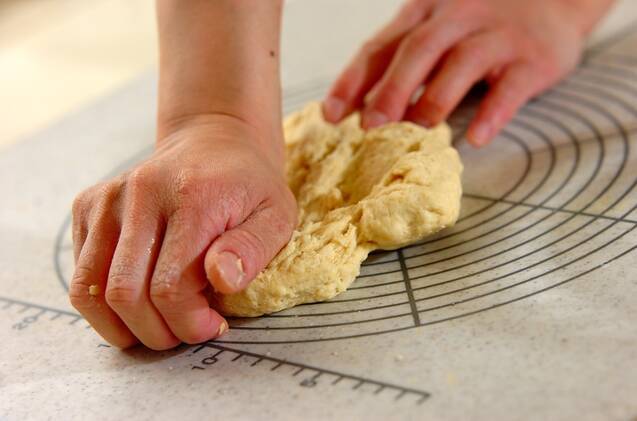 カレーウィンナーロールの作り方の手順3