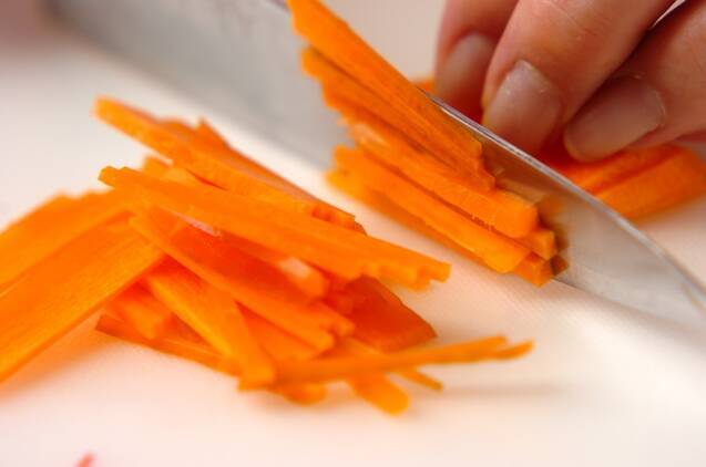 ニンジンのチヂミの作り方の手順1