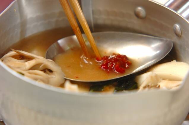 マイタケ出汁の辛みそスープ(前日準備有り)の作り方の手順3