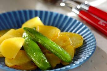 スナップエンドウとジャガイモのハチミツバター炒め