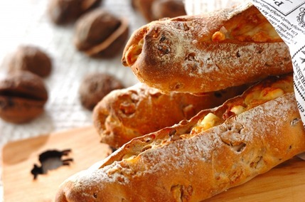 カマンベールのクルミパン