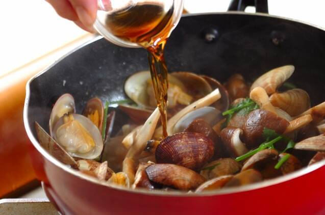 アサリのエスニック蒸しの作り方の手順3