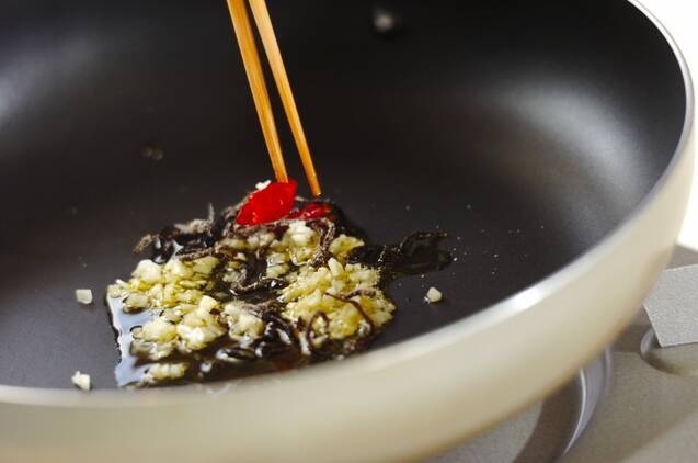 チンゲンサイのアーリオオーリオの作り方の手順2