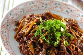 牛肉とゴボウのオイスター炒め