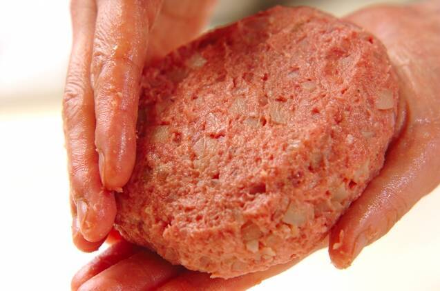 レンコン入り照り焼きビッグバーグの作り方の手順3