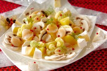 クリスマスに！ホタテのホワイトサラダ