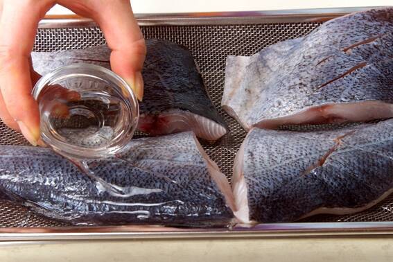 黒鯛の塩焼きの作り方の手順1
