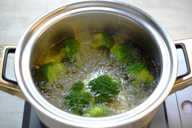 ブロッコリーときくらげの生姜風味ナムルの作り方の手順5