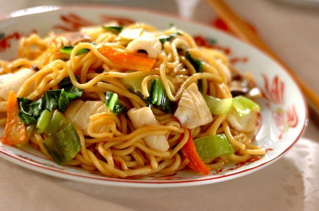 こっくり中華風 イカのオイスター焼きそば by 山下 和美さん