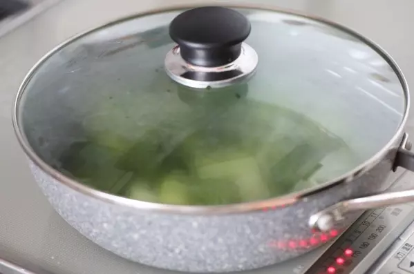 作り置きできる！ブロッコリーと卵のオイスターマヨ炒め by つくおき　nozomiさんの作り方2