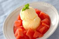 バニラアイススイカソースがけ