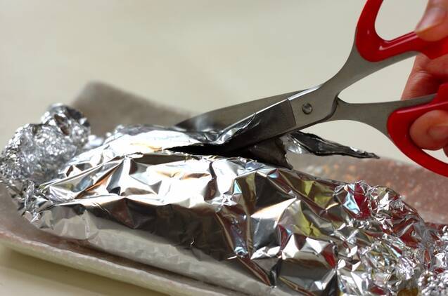 塩鮭のホイル焼きレモン風味の作り方の手順5