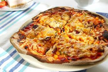 本格サクサク！おうちで作るクリスピーピザ