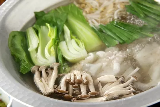 タイ風しゃぶしゃぶ鍋 レシピ 作り方 E レシピ 料理のプロが作る簡単レシピ