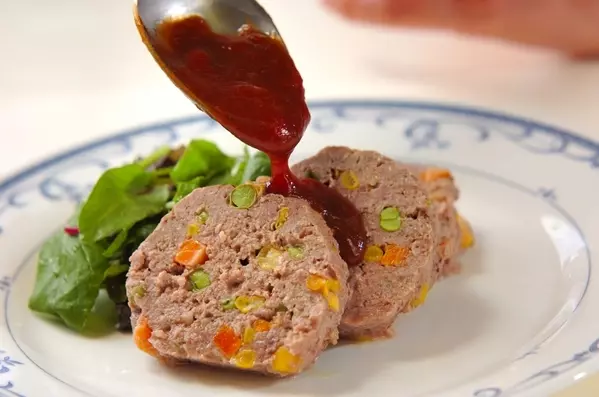 肉汁たっぷりミートローフ おもてなしにも◎の作り方5