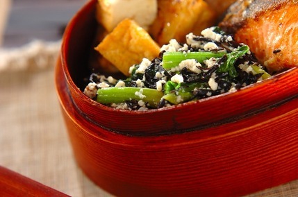 ホウレン草の和え物