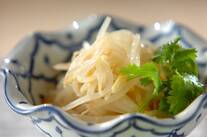 モヤシのエスニック和え