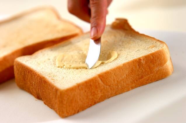 ヒジキエッグオープンサンドの作り方の手順1