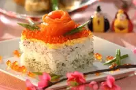 ひな祭りのデコレーション寿司