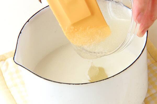 牛乳プリンの作り方の手順3