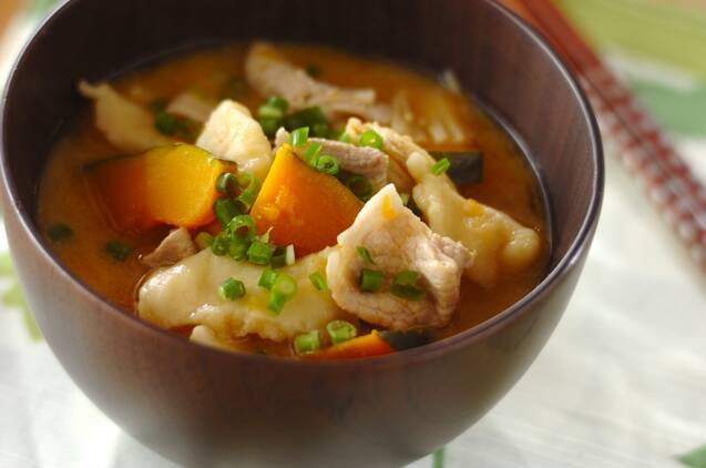 すいとん入り豚汁