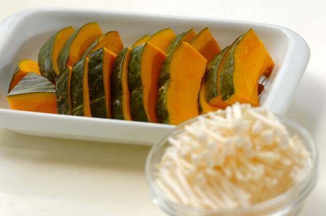 すいとん入り豚汁の作り方の手順2