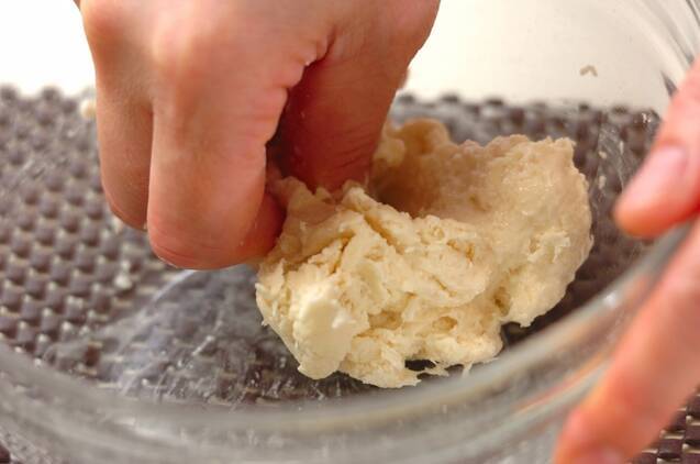 すいとん入り豚汁の作り方の手順3