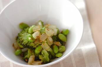 ブロッコリーと枝豆のクミン炒め