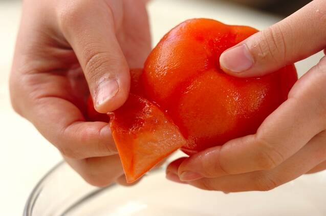 完熟トマトのサラダの作り方の手順1