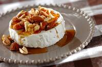 カマンベールのメープルナッツがけ