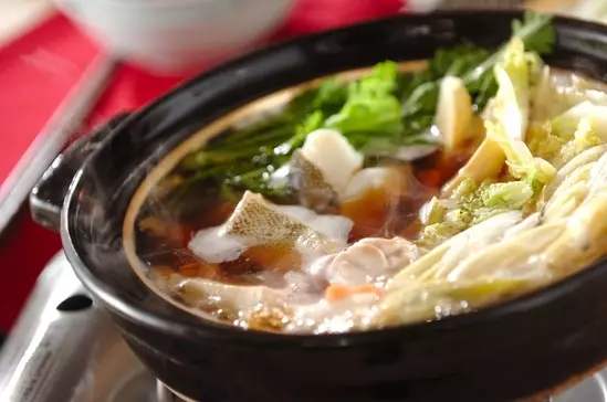 冬に食べたいタラ鍋 基本の作り方 あっさりとした味わい レシピ 作り方 E レシピ 料理のプロが作る簡単レシピ