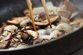 イカとシイタケの塩昆布炒めの作り方3