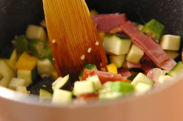 野菜たっぷりトマトスープの作り方の手順3