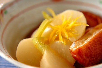 カブとさつま揚げの煮物